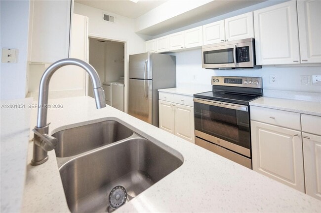 Photo - 5554 Metrowest Blvd Unidad 211