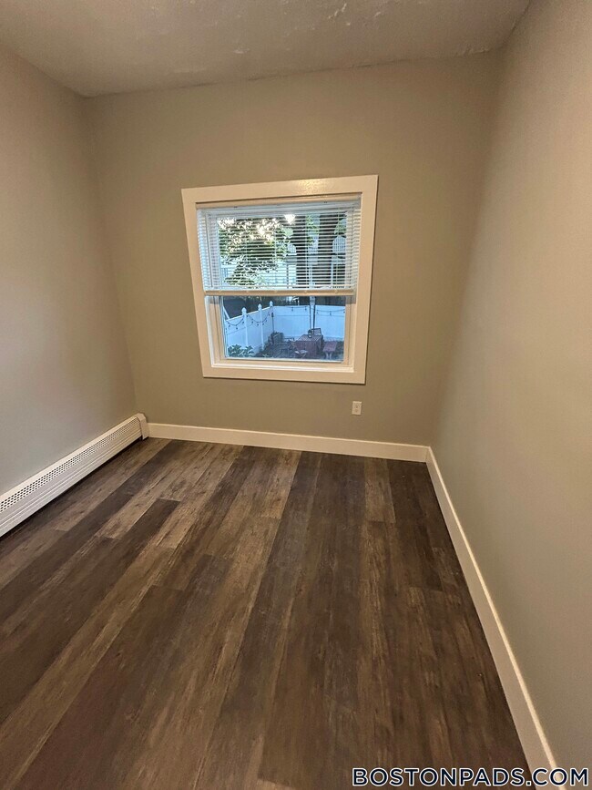 Photo - 82 North St Unit 1