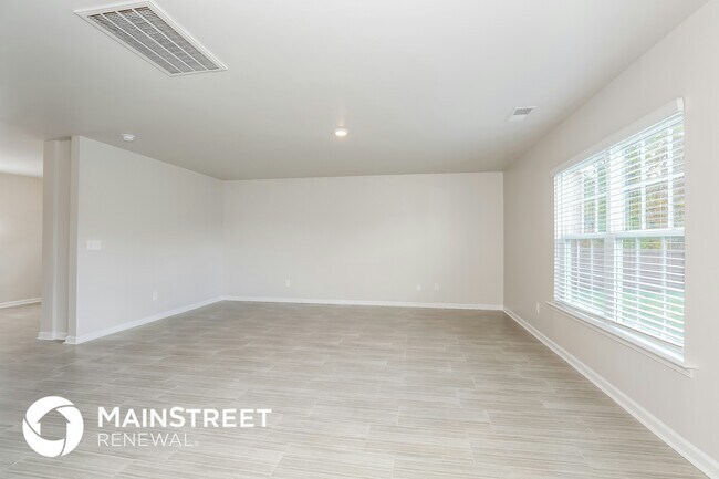 Photo - 111 Naples Rd