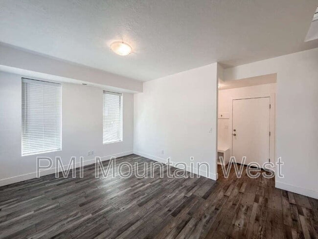 Photo - 506 W 2200 N