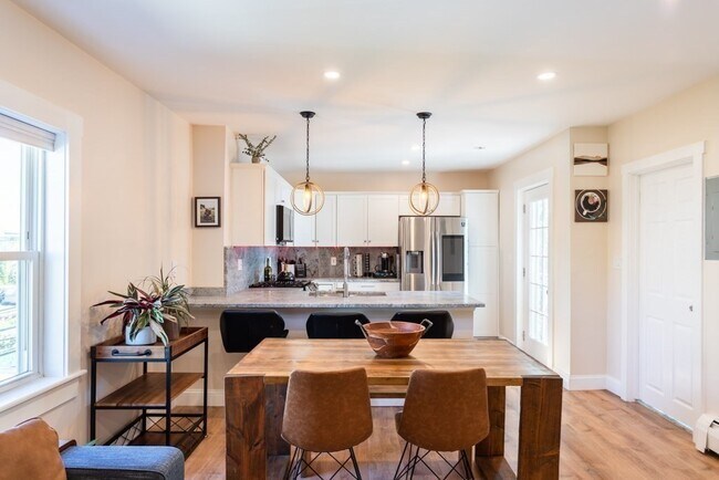 Building Photo - 5 Everett Ct Unit Apt 2B