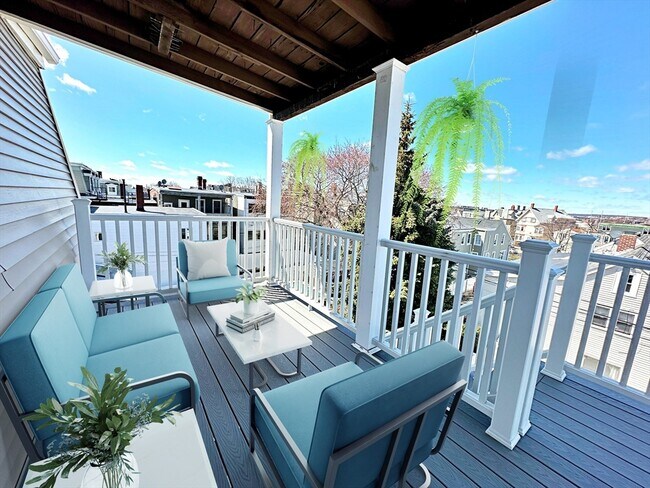 Photo - 266 Lexington St Unit 3