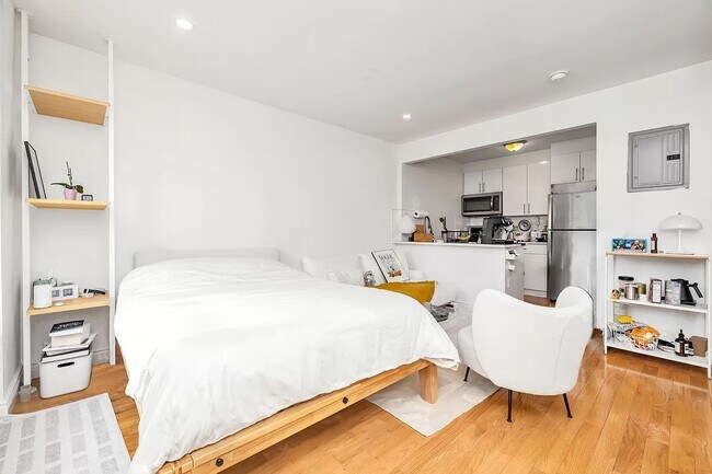 Photo - 287 Bleecker St Unidad B1