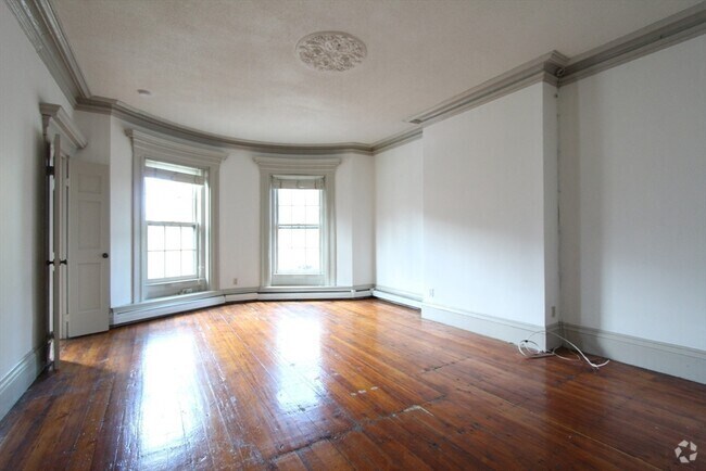 Building Photo - 483 Massachusetts Ave Unit 4 Rental