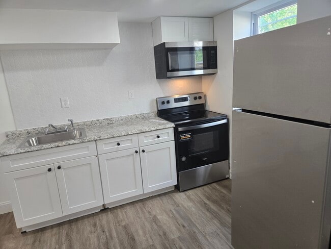 Photo - 909 Fairview Ave Unit Basement