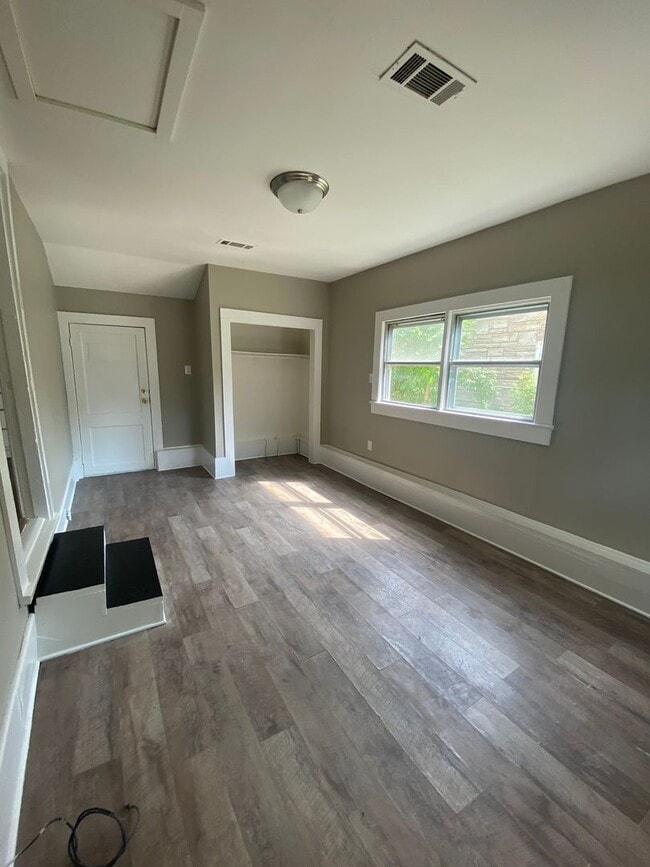 Photo - 4313 Spradling Ave
