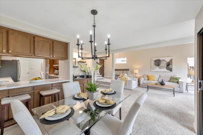 Photo - 1221 Bracebridge Ct