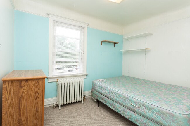 Photo - 1100 Hill St