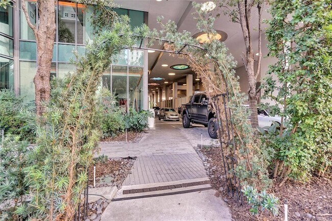 Photo - 1300 S Miami Ave Unit 2306