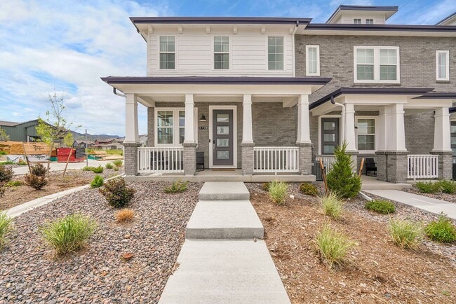 Building Photo - Sterling Ranch 3bed 3bath - like NEW!