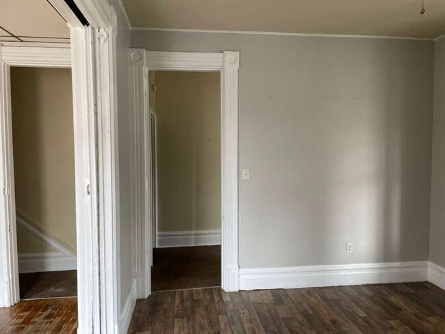 Photo - 436 Crawford Ave