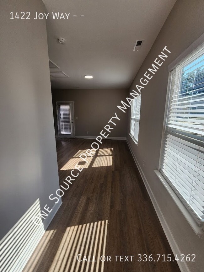 Photo - 1422 Joy Wy Unit -