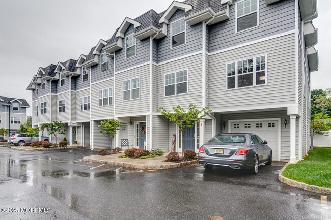 Photo - 1 Fields Wy Condo