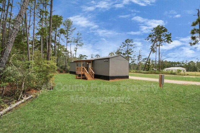 Photo - 1556 Brown Rd