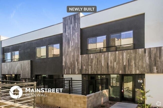 Building Photo - 1119 S Stapley Dr Rental