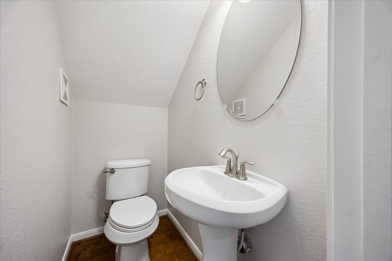 Photo - 5106 Pinemont Pl