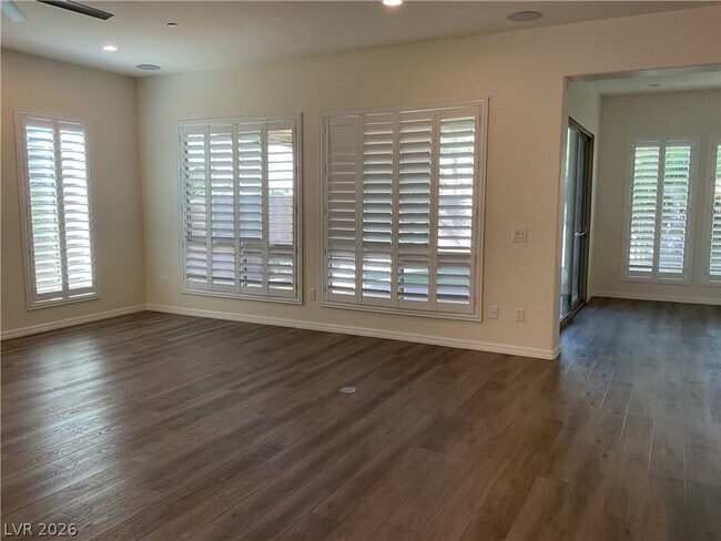 Photo - 80 Strada Caruso