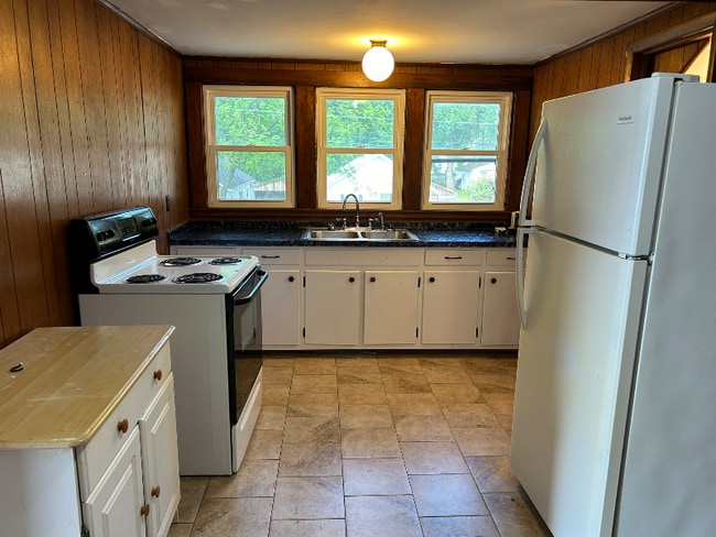 Photo - 215 S Bilbro Ave Unit B