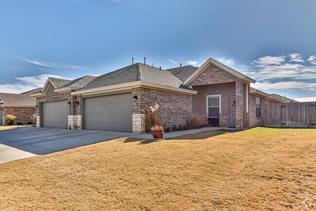 Building Photo - Cooper Schools/ Southwest Corridor/New Con... Rental