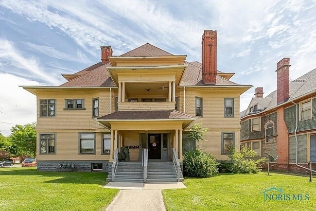Photo - 2160 Glenwood Ave