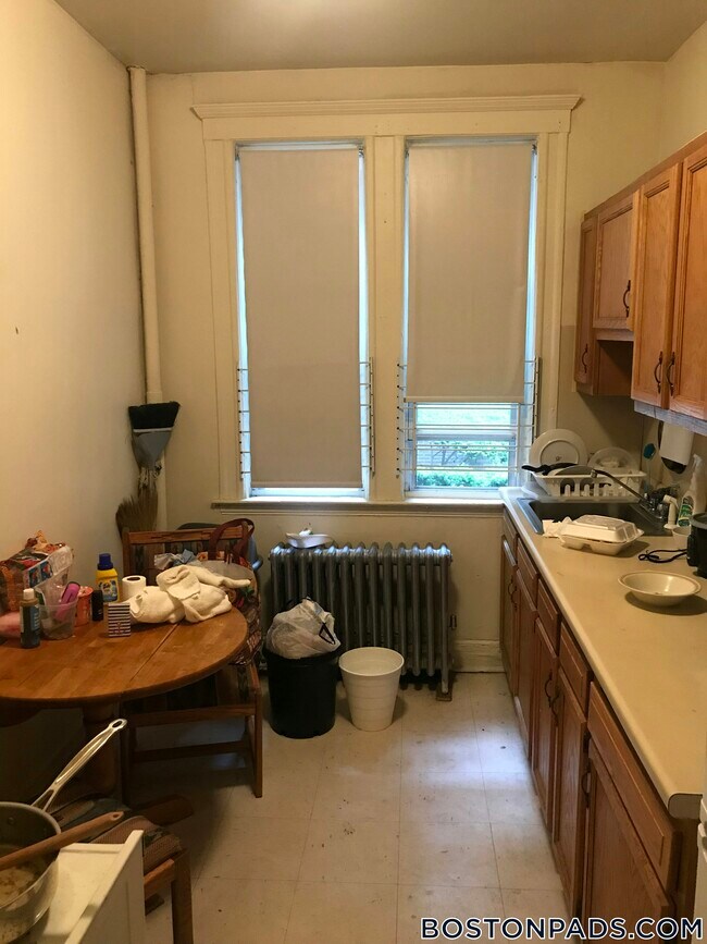 Photo - 1634 Commonwealth Ave Unidad 12