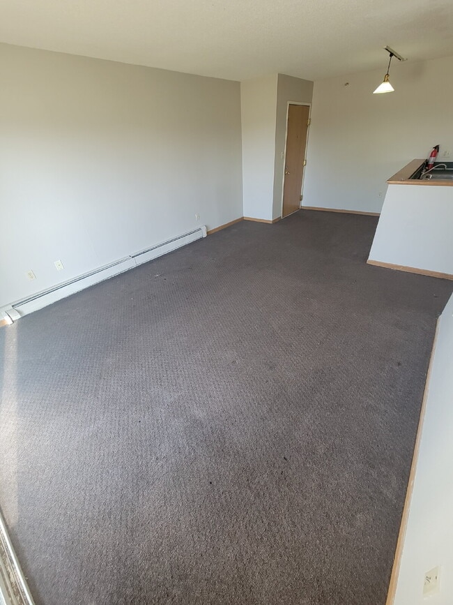 Photo - 2 Bedroom | 1 Bathroom 2nd Floor Unit in O... Unit 25