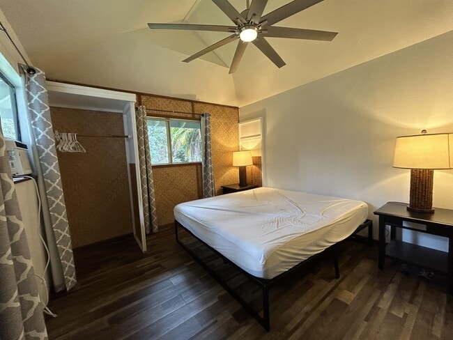 Photo - 15-2024-2024 23rd Ave