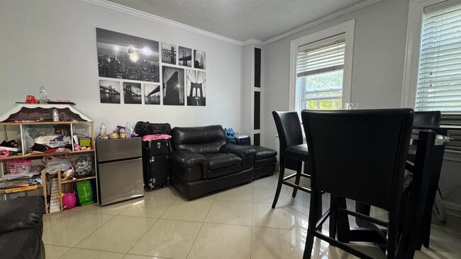 325 79th St Unit 26