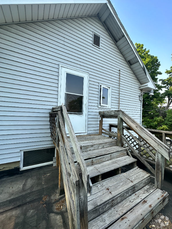 Building Photo - 4013 Caroline Ave Rental