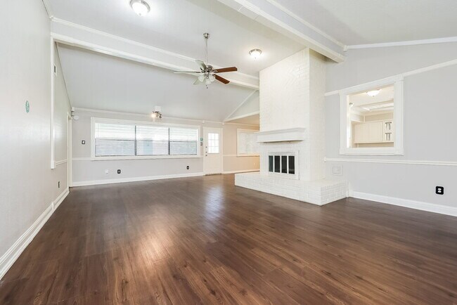 Photo - 21303 Bassbrook Dr