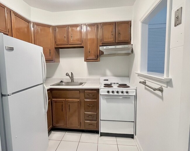 Photo - 340 11th St SE Unidad B