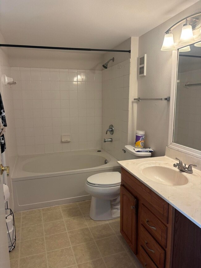 Photo - 4831 Via Palm Lakes