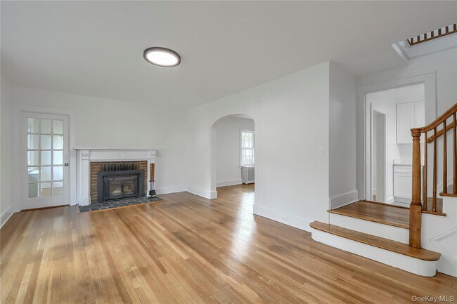 Photo - 28 Chester Pl Casa