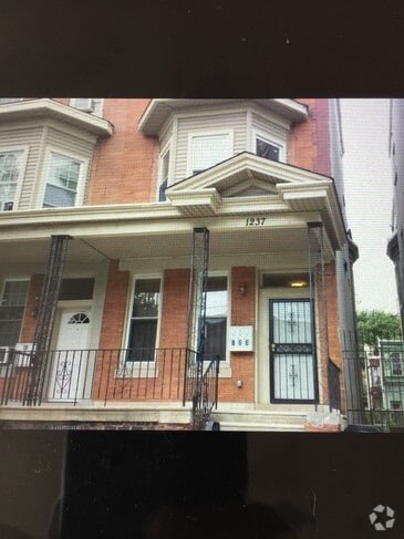 Building Photo - 1237 W Allegheny Ave Unit 1 Rental