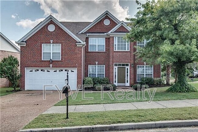 Photo - 1209 Limerick Ln House