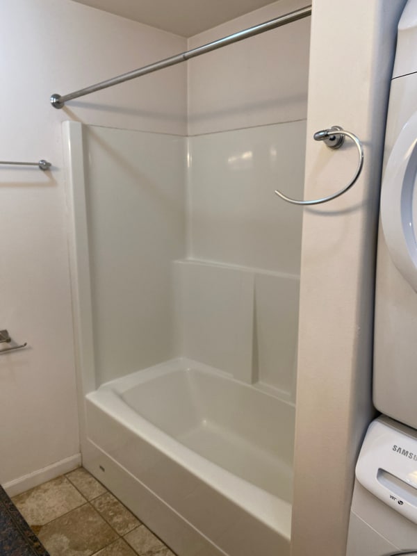 Photo - 305 Sarah St Unit B