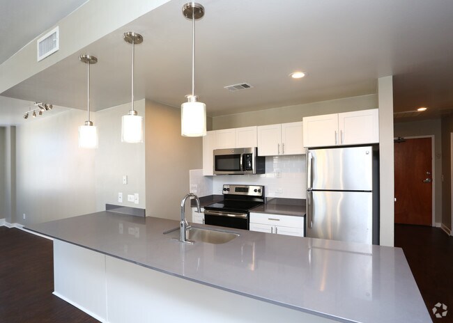 Historic Electric Building Apartments For Rent In Fort Worth Tx 2bd 2ba 1392 Sf Historic Electric Building Apartments