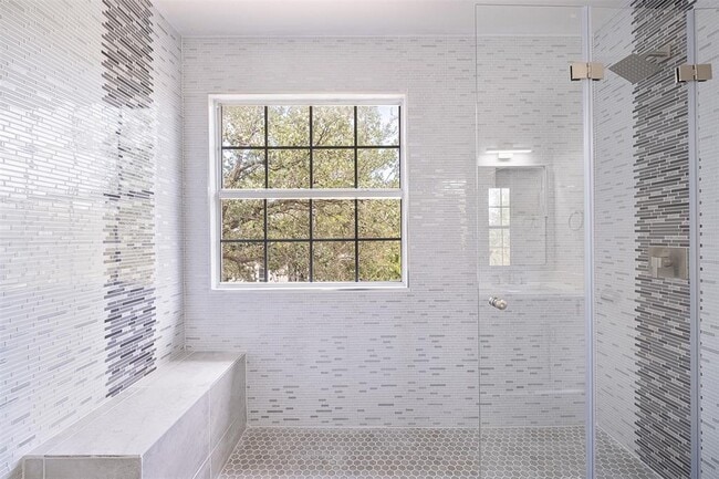 Photo - 2101 Bridal Path