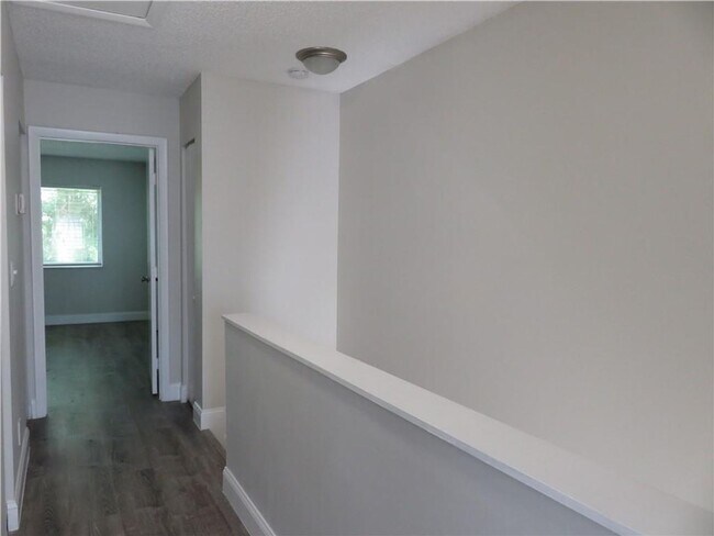 Photo - 9764 Kamena Cir