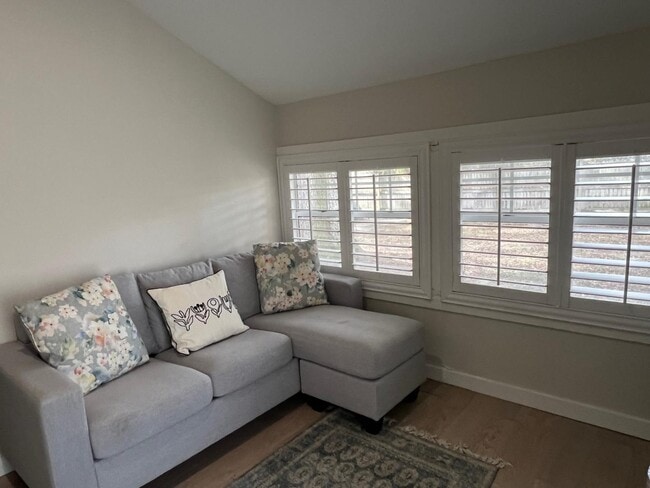 Photo - 1318 Cedar St