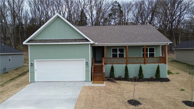 Photo - 47 Overton Dr