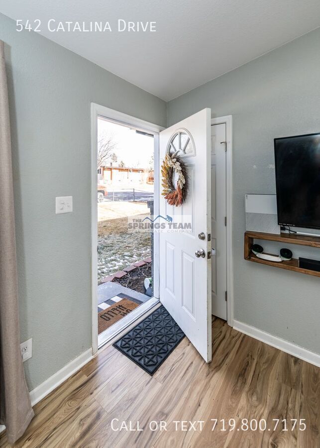 Photo - 542 Catalina Dr