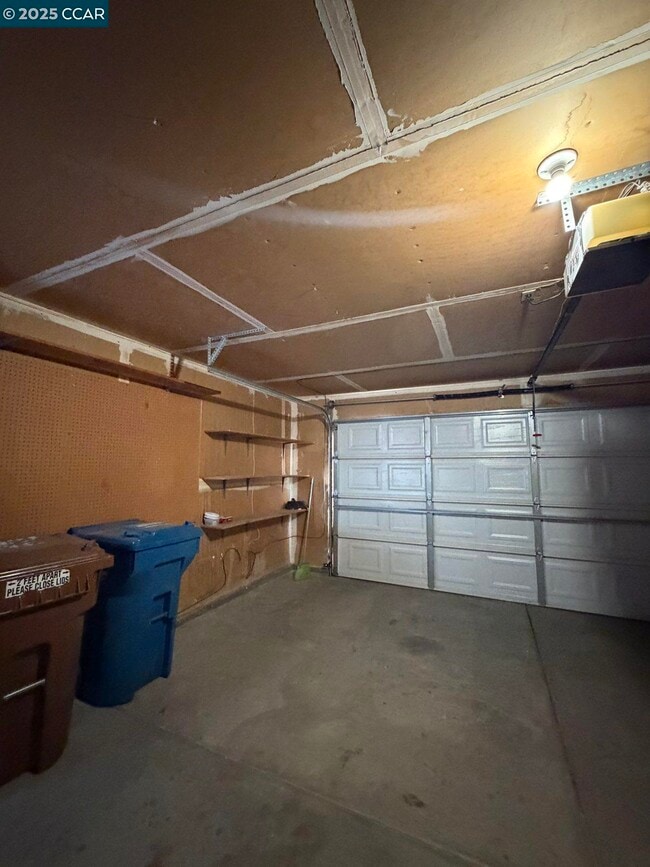 Photo - 105 Via Cabrera Ln