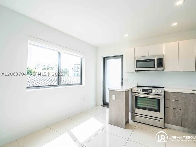Photo - 122 Bay Dr E Unit 122