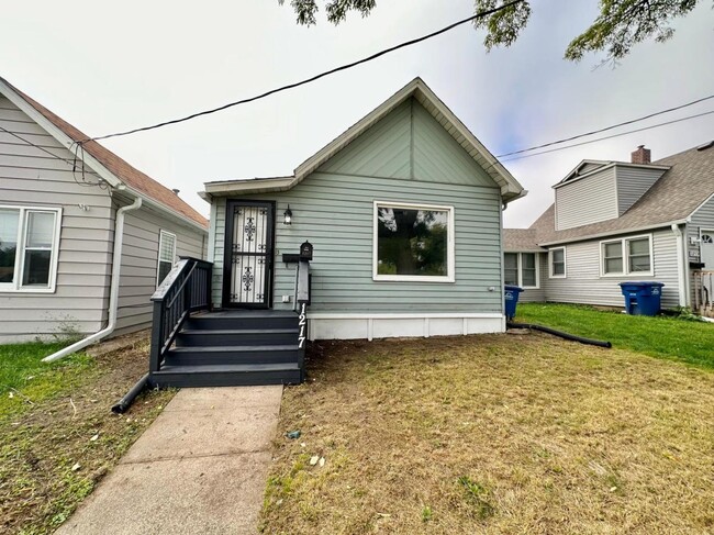 Building Photo - 1217 Filmore St