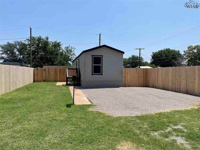 Building Photo - 1007 S Wall St