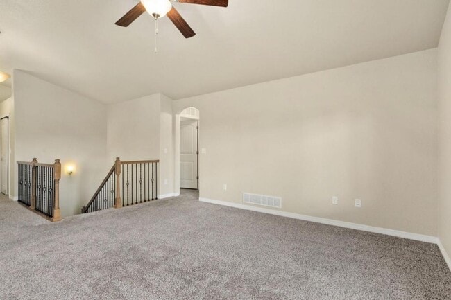 Photo - 422 Tahoe Dr