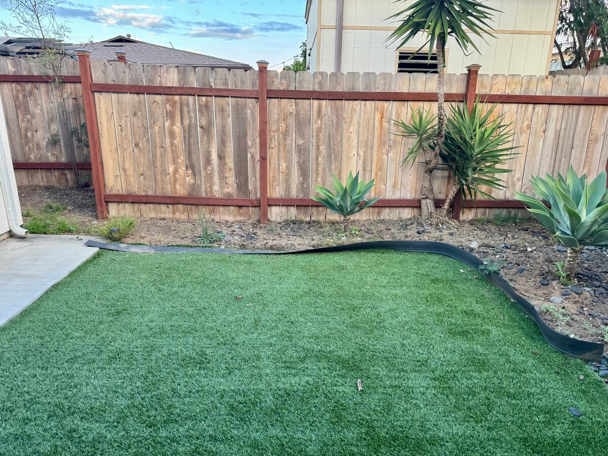 Photo - 2280 Pentuckett Ave