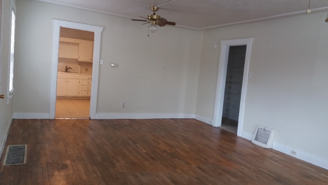 Photo - 2502 W Pikes Peak Ave