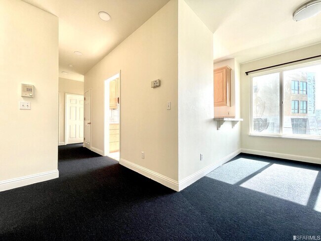 Photo - 2910 Sloat Blvd